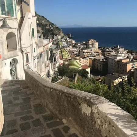 Palazzo Coco Sentiero Dei Limoni 4*