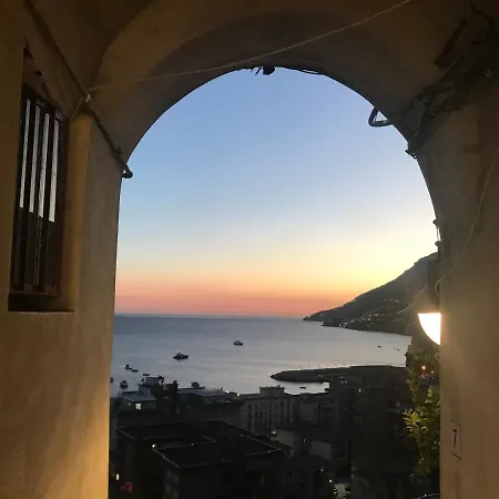 Palazzo Coco Sentiero Dei Limoni 4*