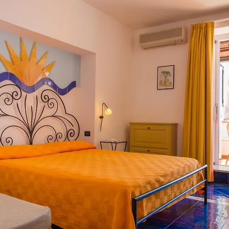 Guest house Palazzo Coco 4*