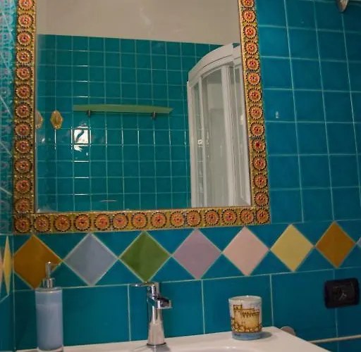 Palazzo Coco Sentiero Dei Limoni ベッド・アンド・ブレックファスト マイオーリ